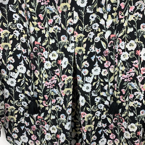 Lauren Conrad Top Floral XS - Picture 3 of 16